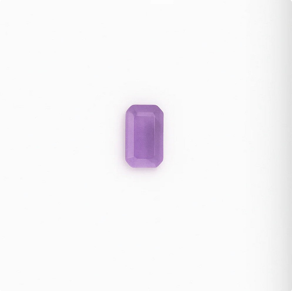 Serenity Amour April Charm